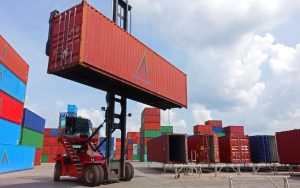 Jasa Import FCL & LCL